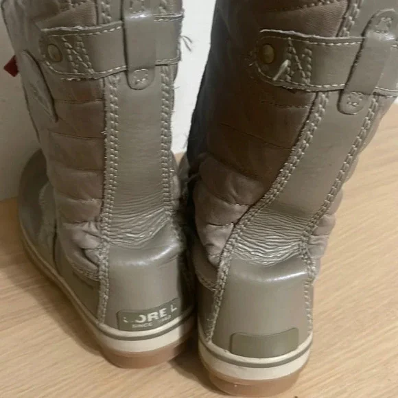 Sorel Tofino Size 7 Waterproof Winter snow rain Boots Tan Faux Fur - Picture 6 of 16